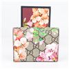 Image 2 : Gucci New Bi-Fold Monogram Flora Wallet w/Box & Papers