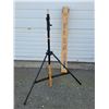 Image 1 : NOS TRIMAX Camera Tripod