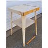 Image 2 : VTG 2-Tier Scallop Edge Side Table