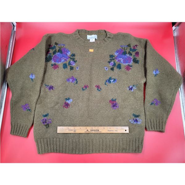 Large Attitude Wool Sweater Made In Taiwan