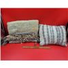 Image 1 : 2 Small VTG Wool Pillows