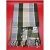 Image 1 : Plaid Arus Blanket