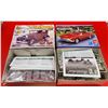 Image 1 : Unbuilt '31 Ford Model A & 1962 Ford Thunderbird Model Kits