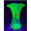Image 1 : VTG Uranium Glass Vase
