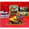 Image 1 : Lot Of Die Cast Vehicles (1931 Ford Modela, 1918 Tanker Bank, 1926 Mack Bulldog)