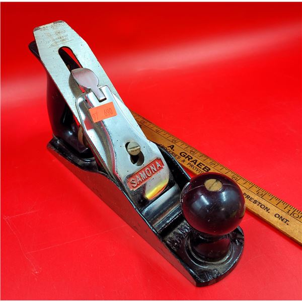 Metal Samona Plane