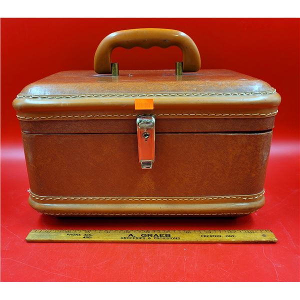 VTG Leather Train Case