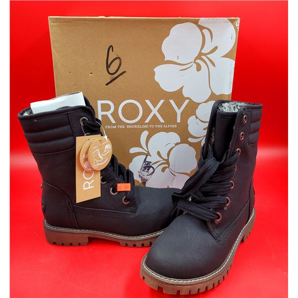 Roxy Aldean Boots