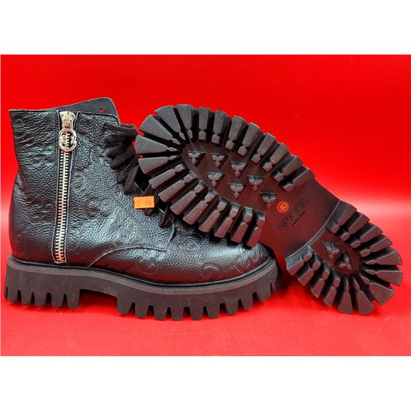 Gucci GG Leather Ankle Boots