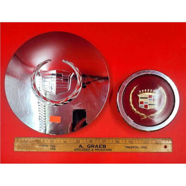 Cadillac Hubcap & Badge