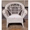 Image 1 : White Wicker Armchair