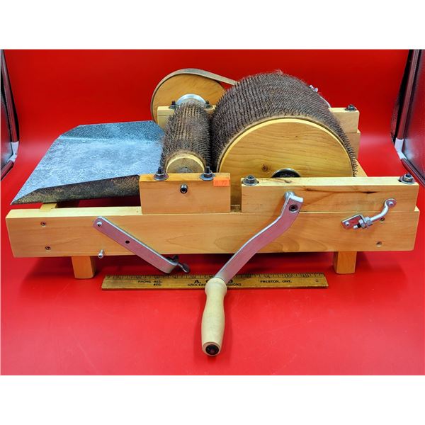 VTG Wool Carding Machine w/ Instructions