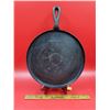 Image 1 : Findlay Cast Iron Pan Made in Canada