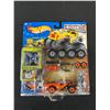 Image 2 : Nice Lot of Hotwheels in Original Packages