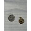 Image 2 : 4 Vintage Pendants 2 in Sterling Silver