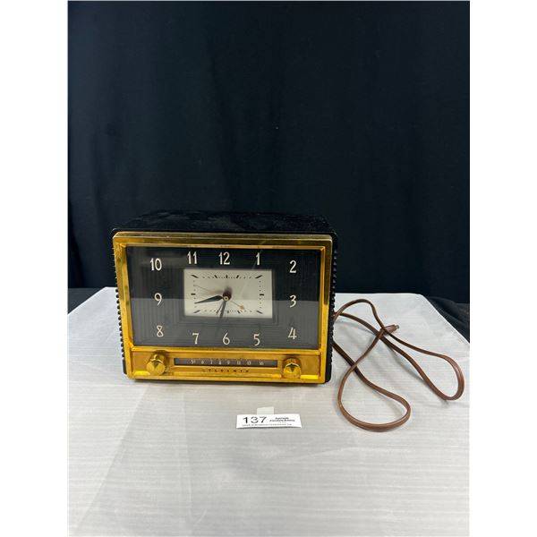 Vintage Bakelite Salvania Radio, in Working Condition