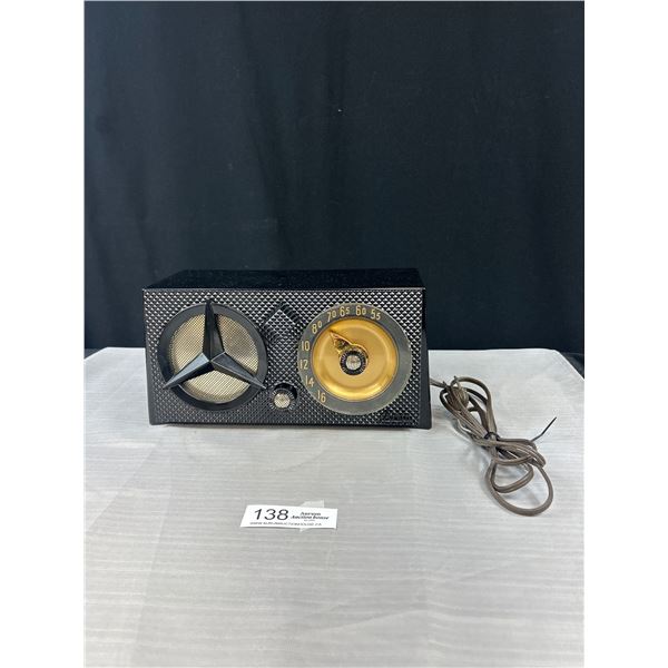 Vintage Arvin Model 855T Vaccum Tube Radio Bakelite