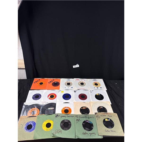 Lot of 20 45 Records, Chuck Berry, Etc
