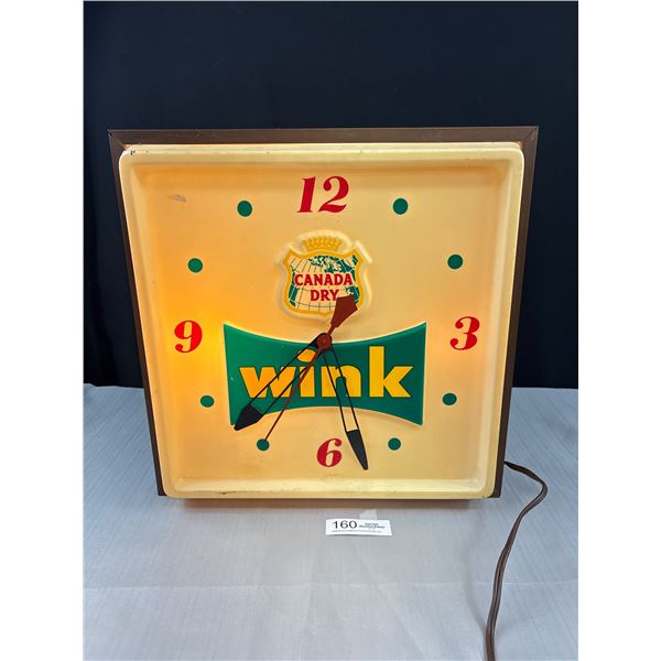 Vintage Canada Dry, Wink Light Up Clock