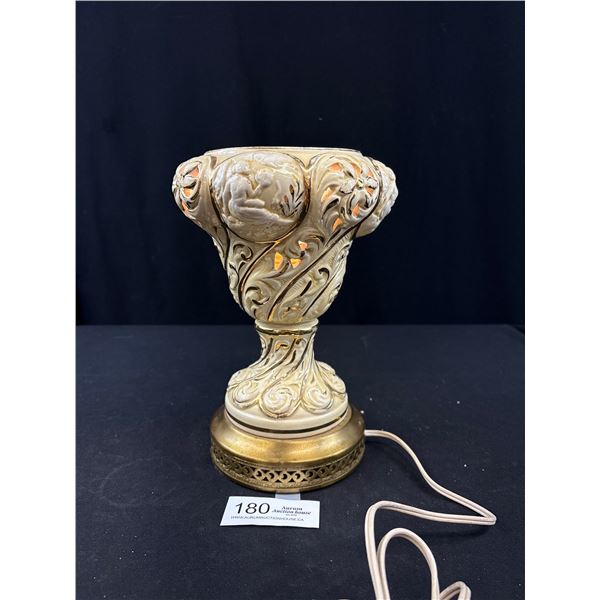 Very Nice Art Deco 10" Table Lamp