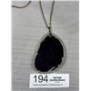 Image 2 : Vintage Fossilized Wood Framed w/ Black and White Rhinestones Pendant + Chain Necklace