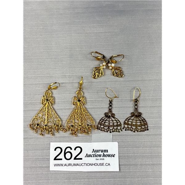 2 Pairs of Gold Filigree Design Dangle Earrings