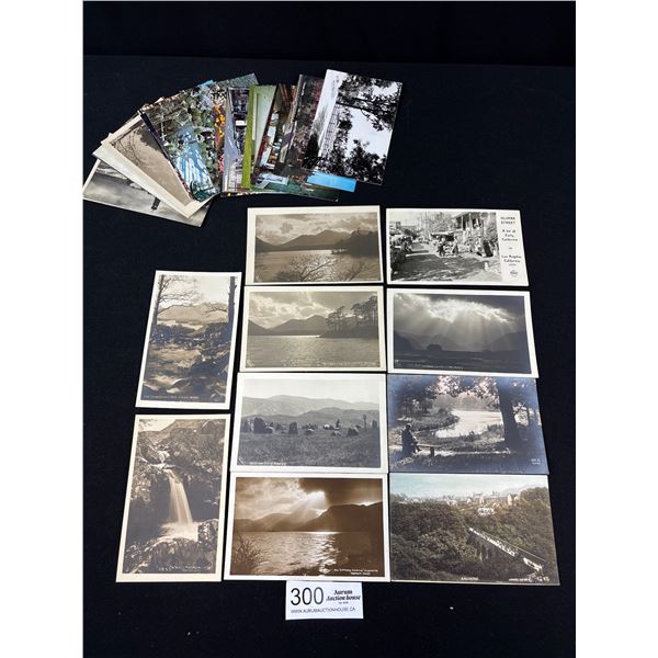 30 Vintage Postcarcs
