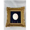 Image 4 : Nicely Framed Vintage Mother of Pearl Cameo + 4 Old Soliders Tobacco Cards