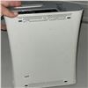 Image 3 : Xbox 360 with Hard Drive Untested