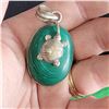 Image 6 : Malachite Turtle Pendant
