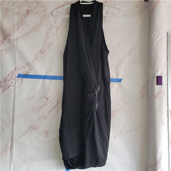 NWT Vero Moda Black Halterneck Evening Dress Size Medium