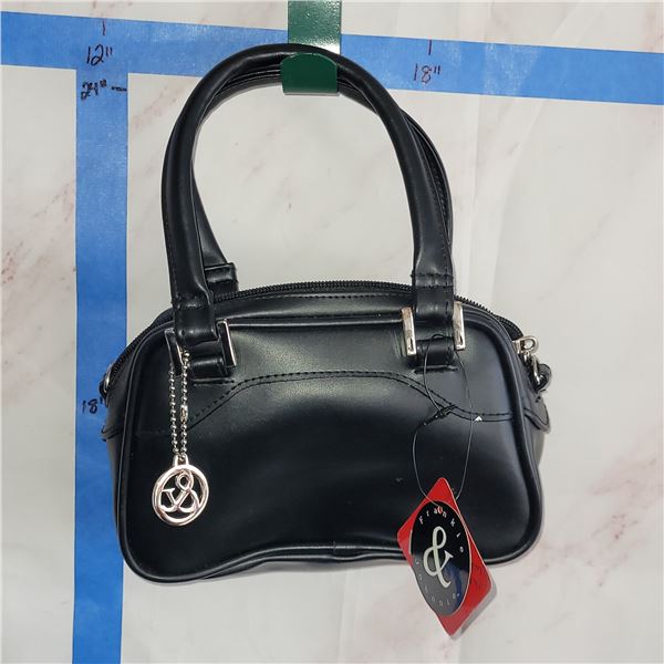NWT Frankie & Johnny Black Handbag
