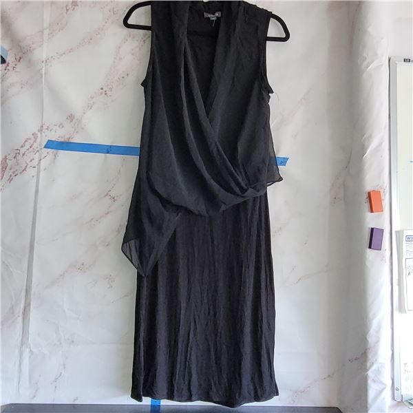 NWT Kenneth Cole Reaction Semi Layered Evening Dress Size Medium