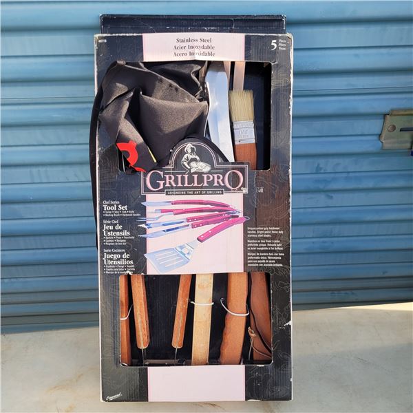 New Grillpro Chef Series BBQ Tool Set