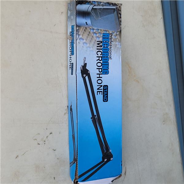 New Damaged Packaging Professional Recording Microphone Stand