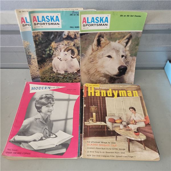 Lot of Various Vintage Magazines