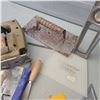 Image 6 : Handyman Lot - Level, Drywall Tools, Old Jigsaw, Etc
