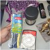 Image 2 : Mixed Estate lot - Backpack, Scale, Lunch Bag, Brass Bells +