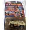 Image 4 : Hot Wheels x 3 XV Racer