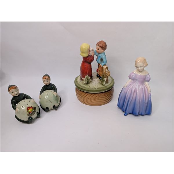 Royal Doulton / Music Box / Elf S&P