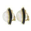 Image 4 : Vintage 18K Gold Large Mabe Pearl Diamond & Black Onyx Frame Button Earrings