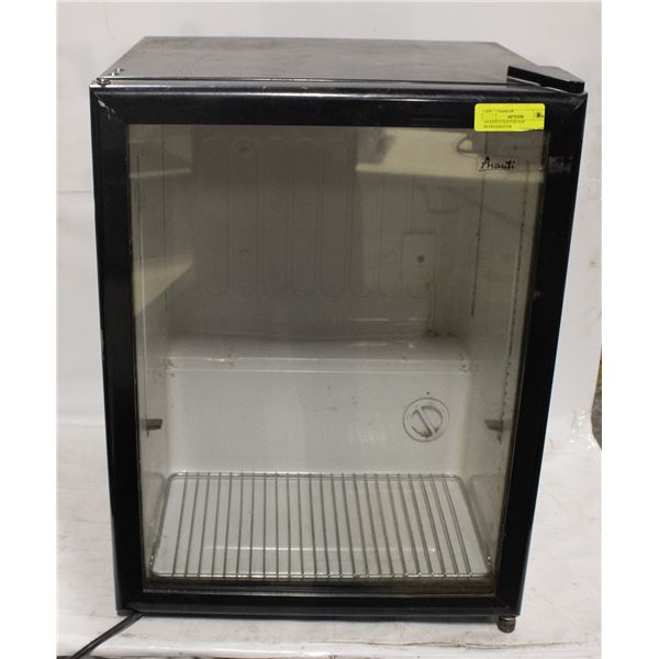 AVANTI COUNTER TOP REFRIGERATOR