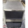 Image 1 : HOSHIZAKI UNDERCOUNTER ICE MACHINE 146 LBS