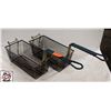 Image 1 : BANK SEIZURE: 2 DEEP FRYER BASKETS 13" X 6.5"