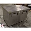 Image 3 : TRUE 48" DOUBLE DOOR UNDER COUNTER COOLER