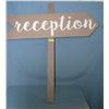 Image 1 : Reception stick in the ground arrow sign
