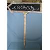 Image 1 : Ceremony stick in the ground arrow sign