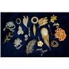 Image 1 : Mixed Lot of 20 Brooches – Vintage & Contemporary Styles