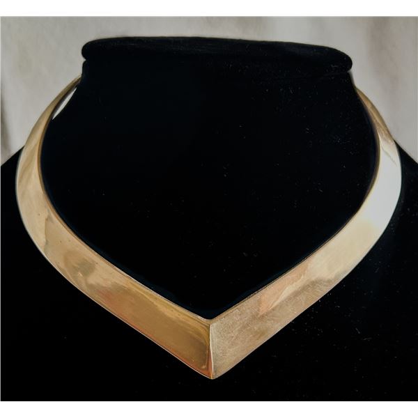 Vintage Modernist V-Shaped Brass Collar Necklace – Bold Brutalist Style