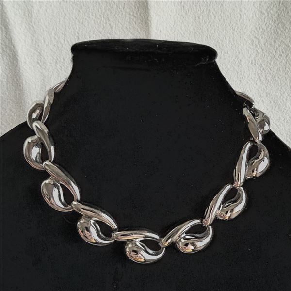 Vintage Sculptural Silver-Plated Link Necklace – Organic Modernist Design